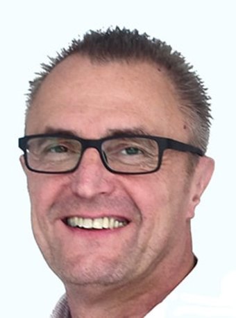 Dr. Clemens Woelfinger